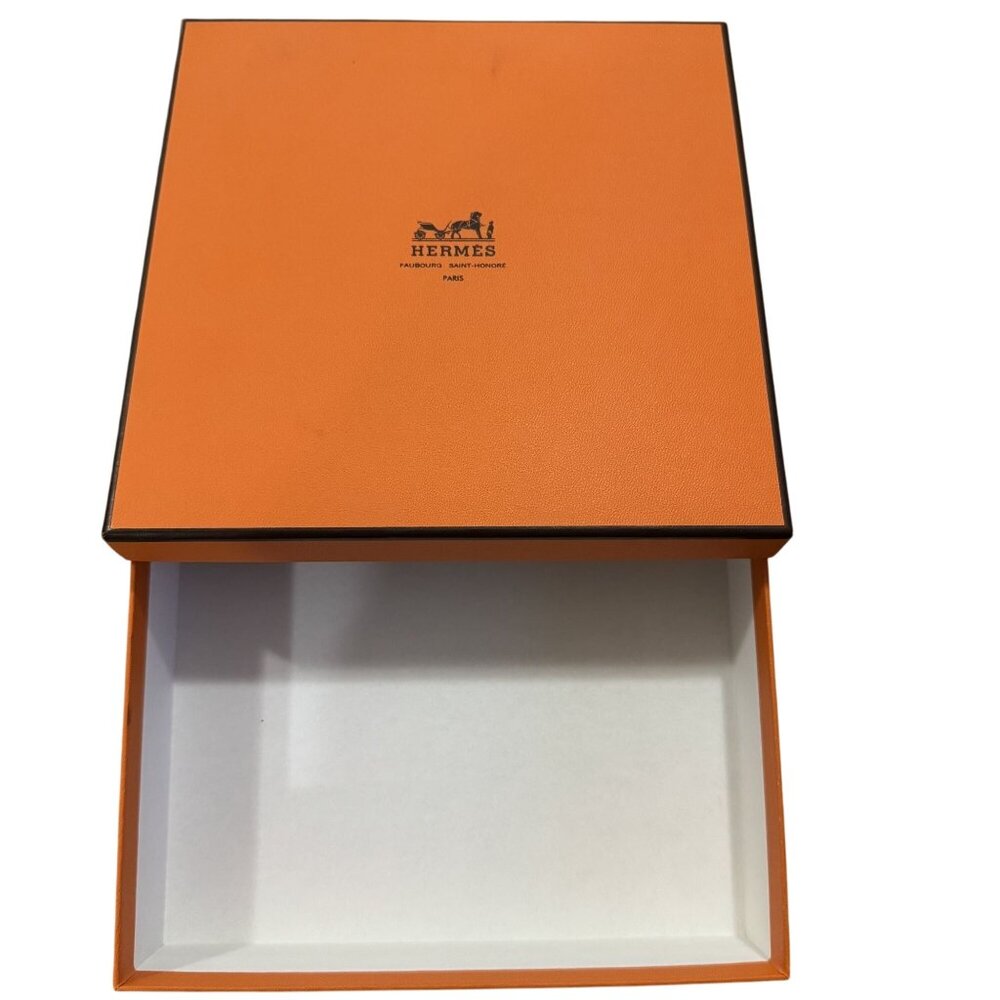 Hèrmes Authentic Empty Tie Gift Jewelry Accessory Container Box Size 8x7.6x1.7 - Picture 4 of 8